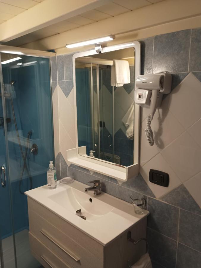 Beb Maryposa Appartment Neapel Exteriör bild