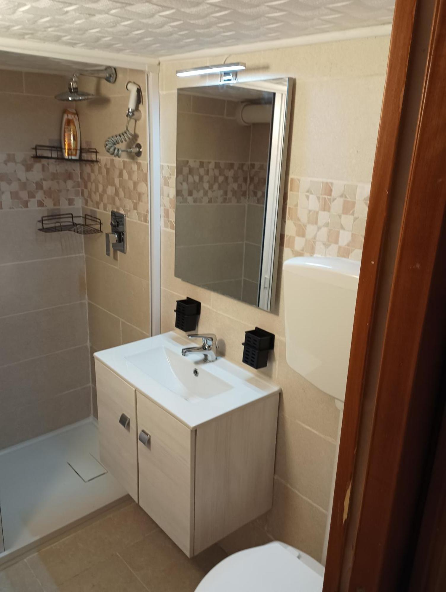 Beb Maryposa Appartment Neapel Exteriör bild