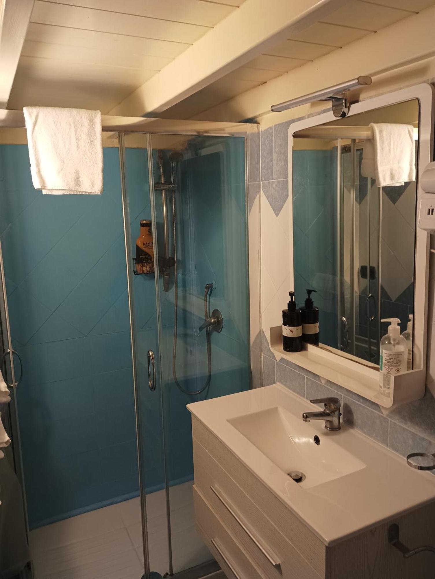 Beb Maryposa Appartment Neapel Exteriör bild